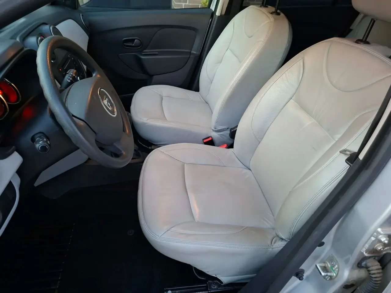 Billede 5 - Dacia Sandero 1,2 16V Ambiance