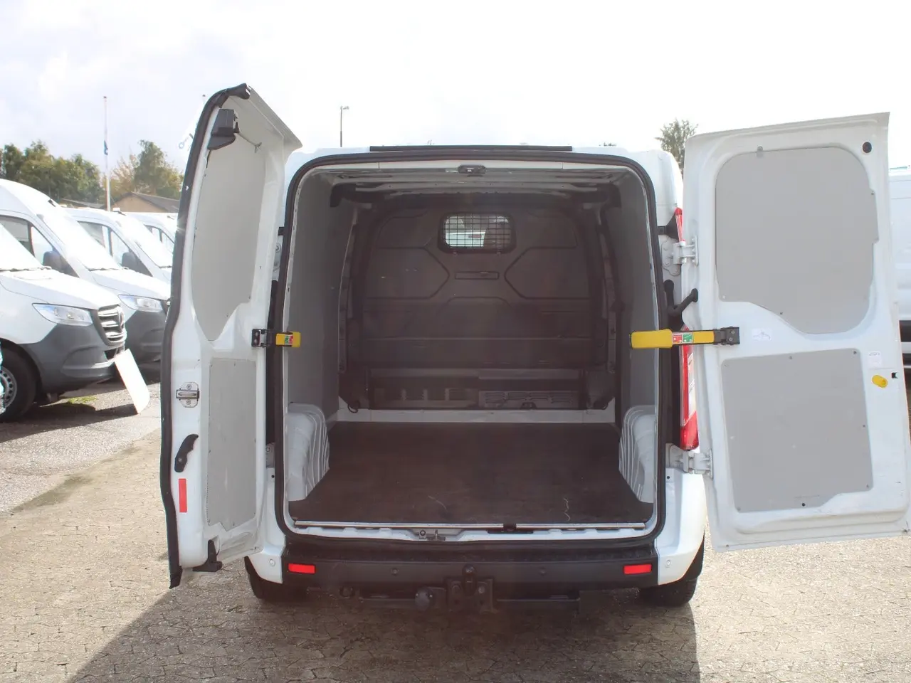 Billede 11 - Ford Transit Custom 300 L2 2,0 TDCi 130 Trend