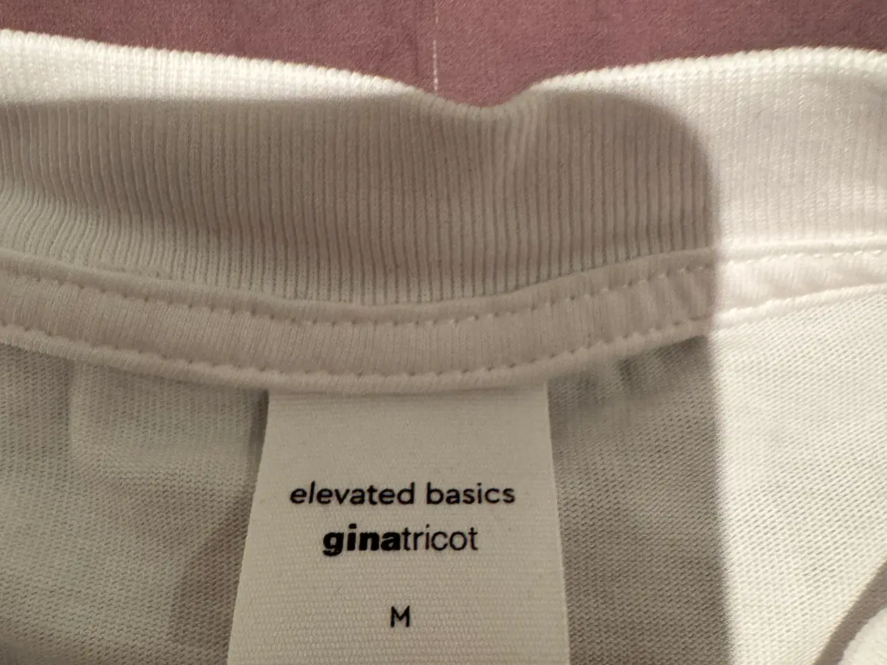 Billede 2 - T-shirt sælges
