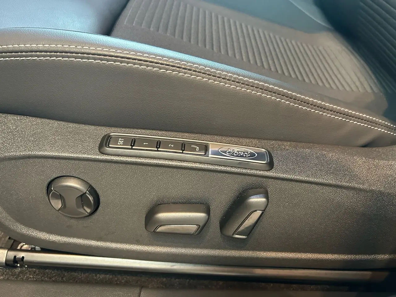 Billede 11 - Ford Capri 77 Premium Extended Range