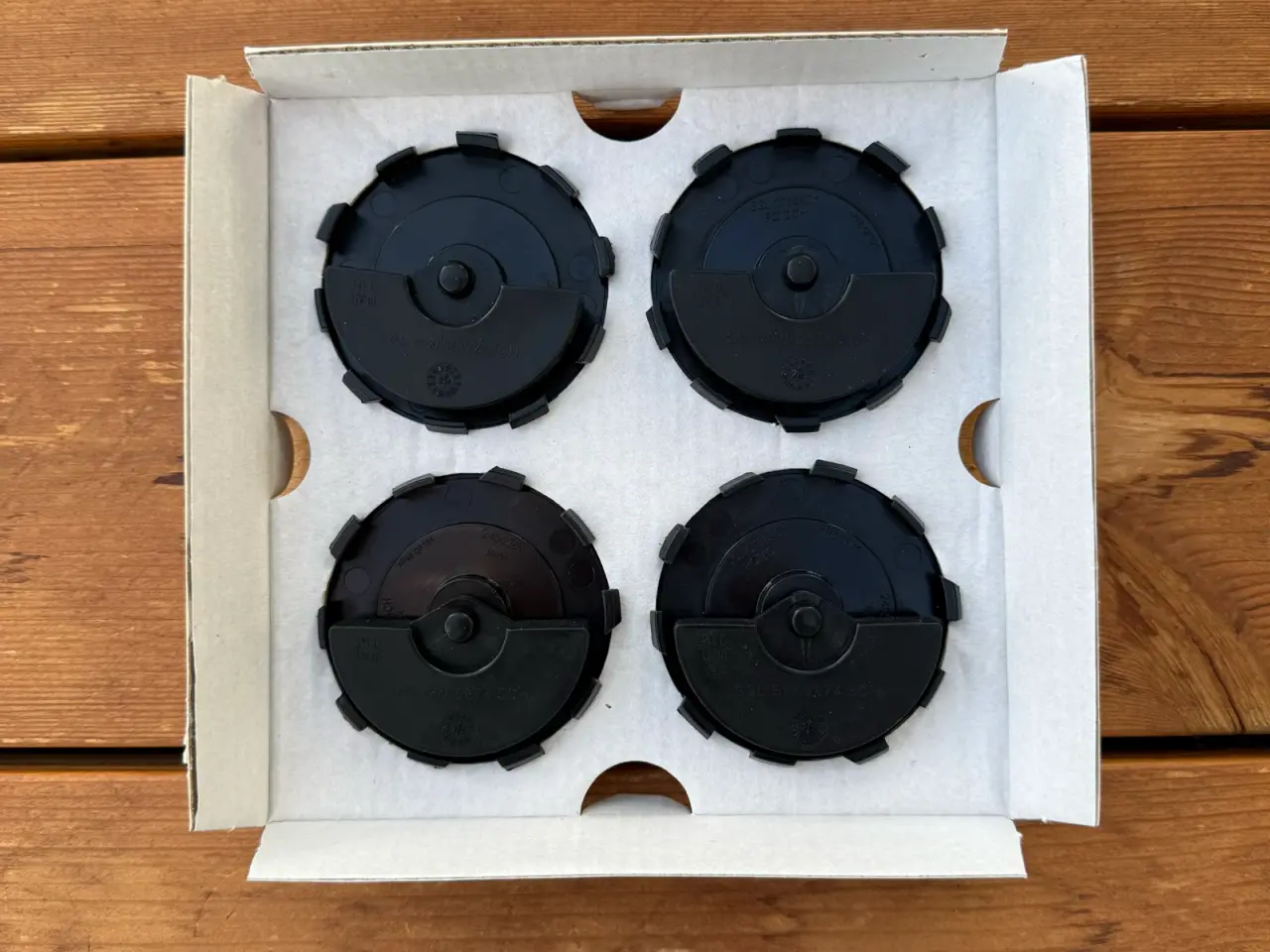 Billede 4 - BMW Wheel Caps /Navkapsler, 68 mm, hvide/blå