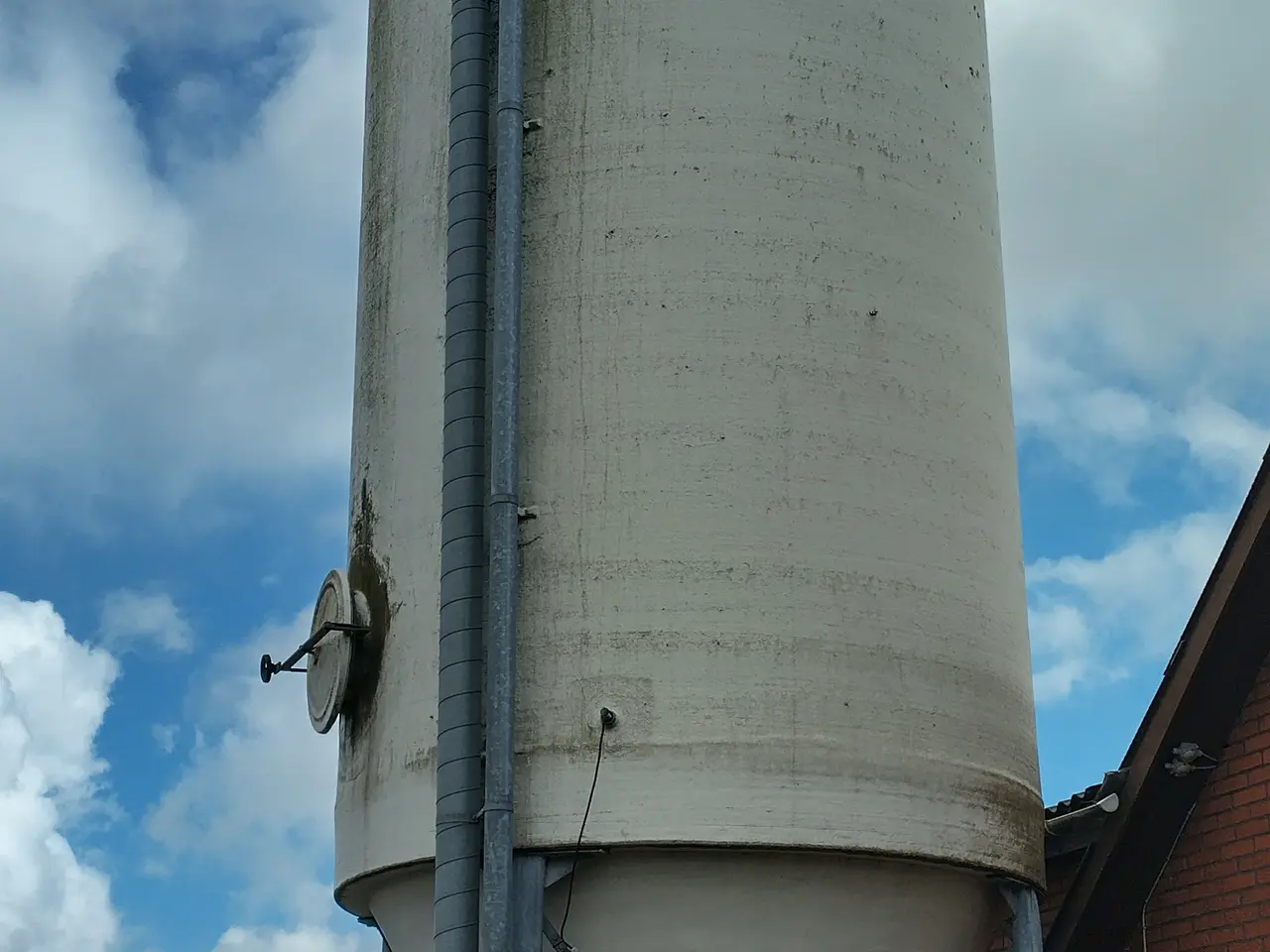 Billede 4 - Silo og inventar