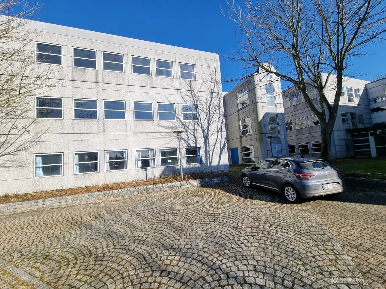 Billede 12 - Velbeliggende lejemål på ca. 4.000 kvm til kontor. undervisning m.m.