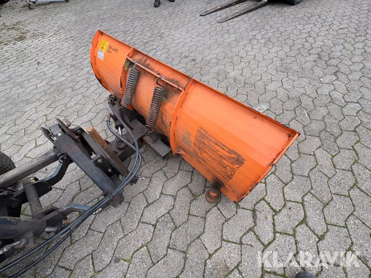 Billede 9 - Traktor Iseki TXG23 med kost og plov