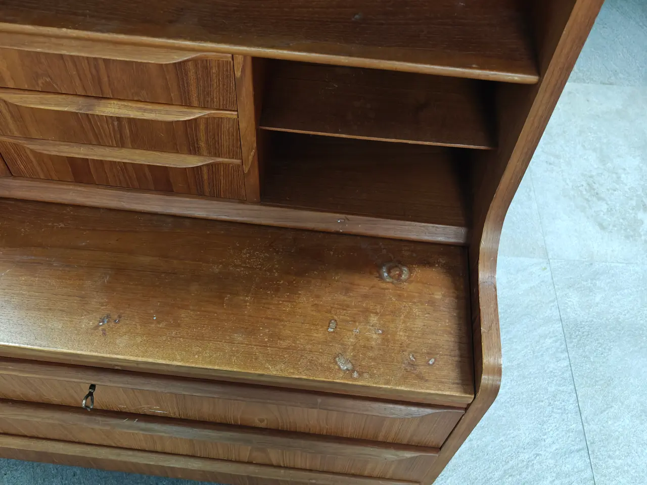 Billede 4 - Teak træ kommode