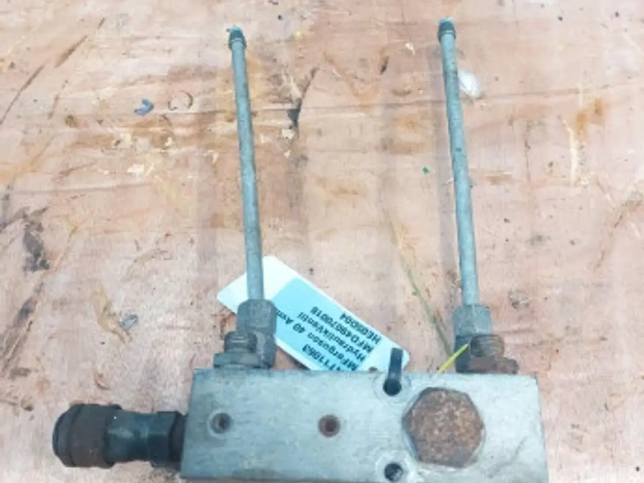 Billede 8 - Massey Ferguson 40 Hydraulikventil 49070018