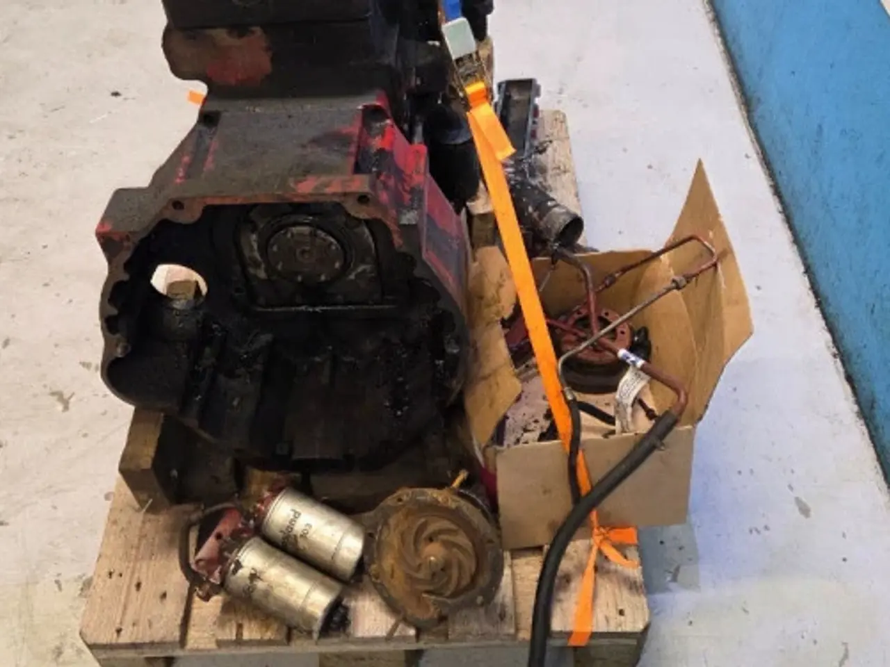 Billede 23 - Case D268 Motor 3228390R96
