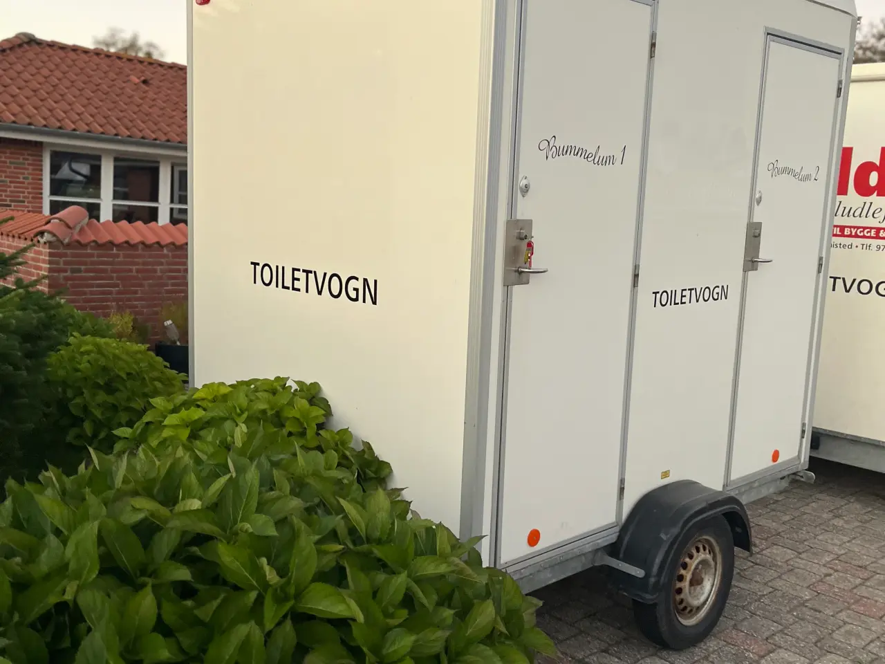 Billede 2 - Toiletvogne x 2 udlejes 