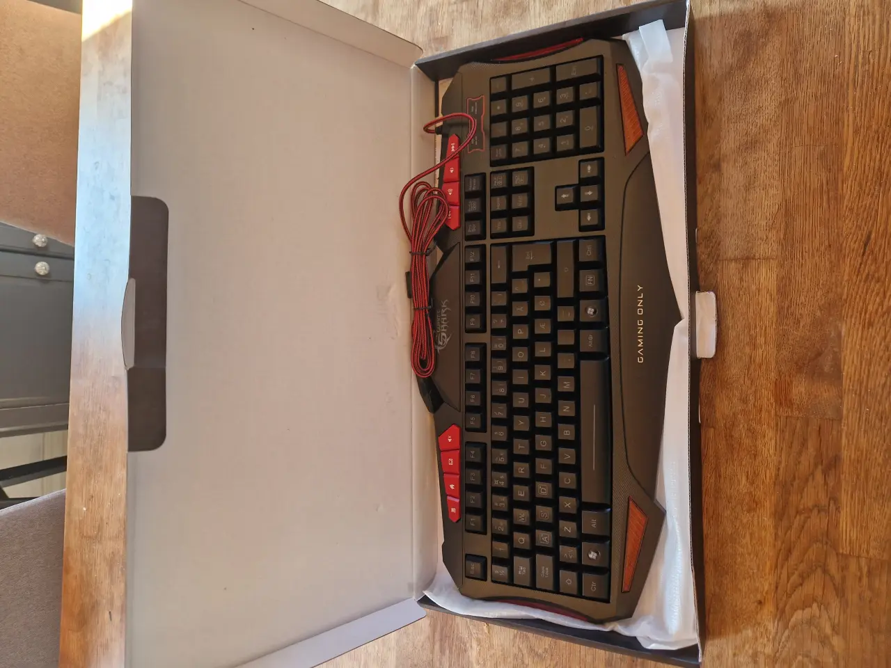 Billede 5 - White shark gaming tastatur