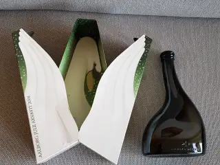 Aalborg Juleakvavit 2004 flaske/samleobjekt