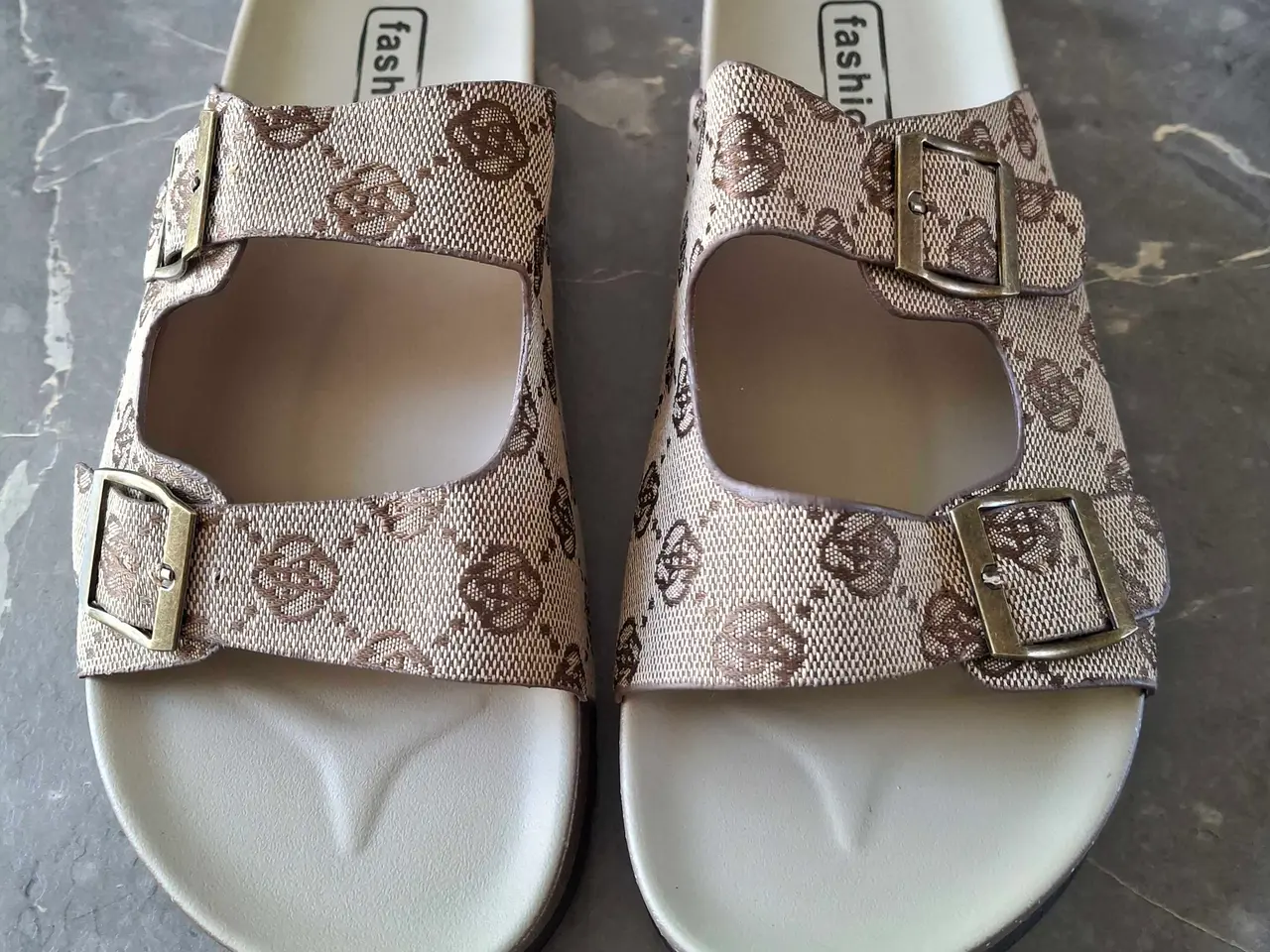 Billede 1 - Sandaler