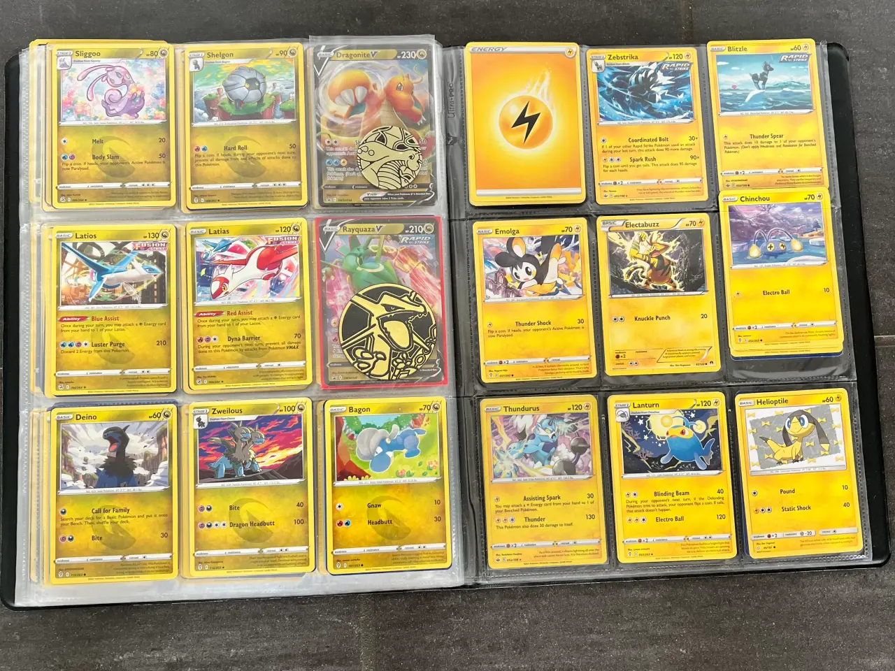 Billede 2 - Pokemonmappe inkl. kort