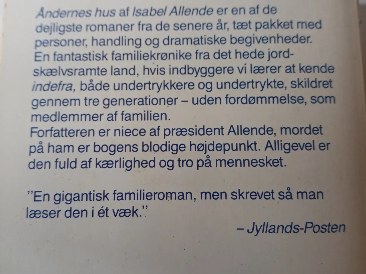 Billede 2 - Åndernes Hus af Isabel Allende