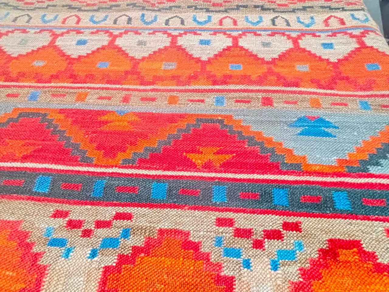 Billede 3 - Indbo Wales uldtæppe 140 × 200 cm – 100 % ren ny u
