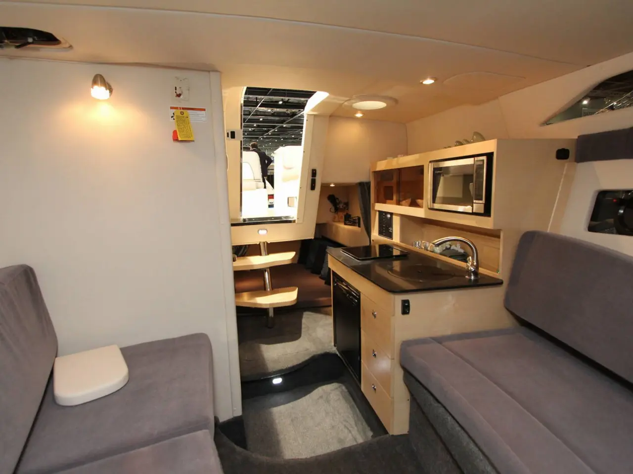 Billede 6 - Bayliner Ciera 8 - Mercruiser 250 HK/Udstyr