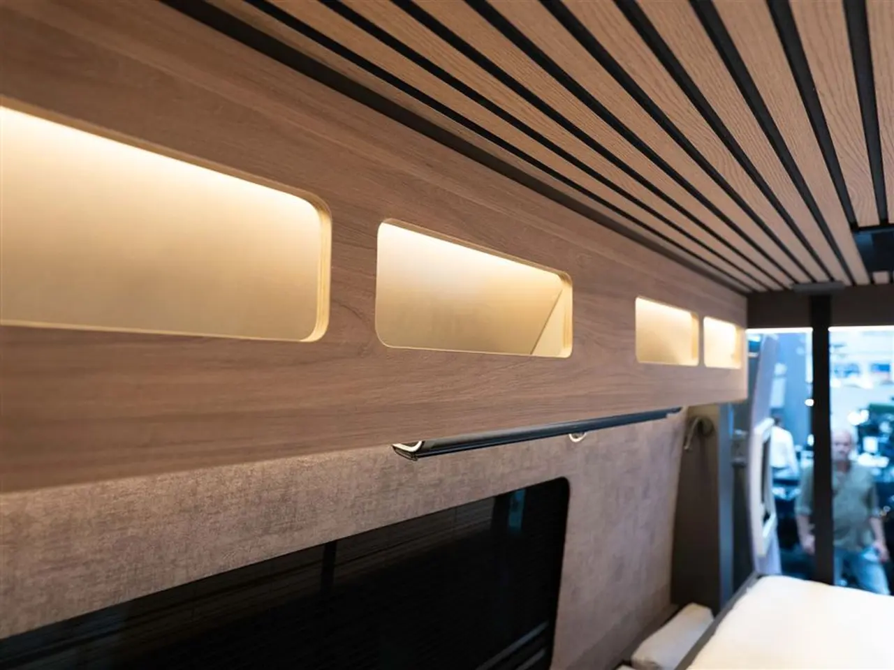Billede 57 - 2027 - Nomade Nation Space S STEALTH VAN MED LOUNGE I SKANDINAVISK DESIGN