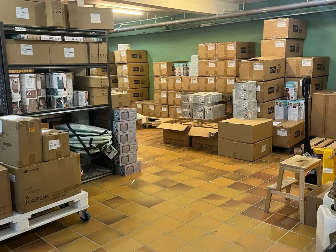 Billede 2 - 🚀 Lager / base til webshop eller virksomhed – 225 m² i Helsingør - 9000 pr mnd