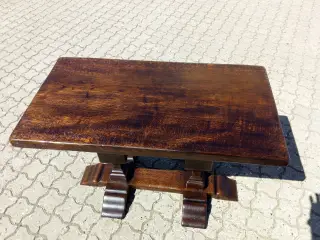 Solidt Bord / Plantebord / Lampebord