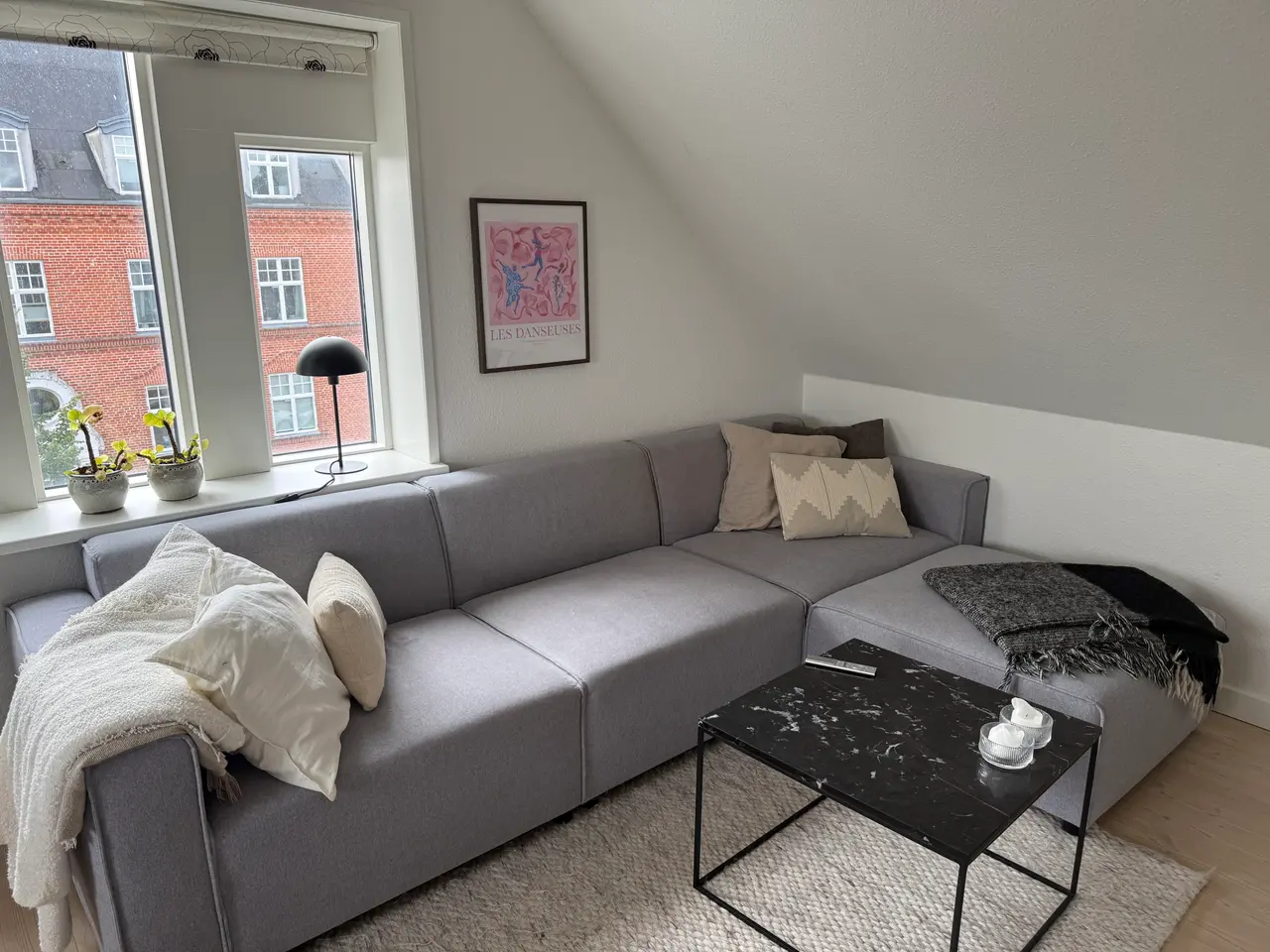 Billede 1 - sofa med chaiselong