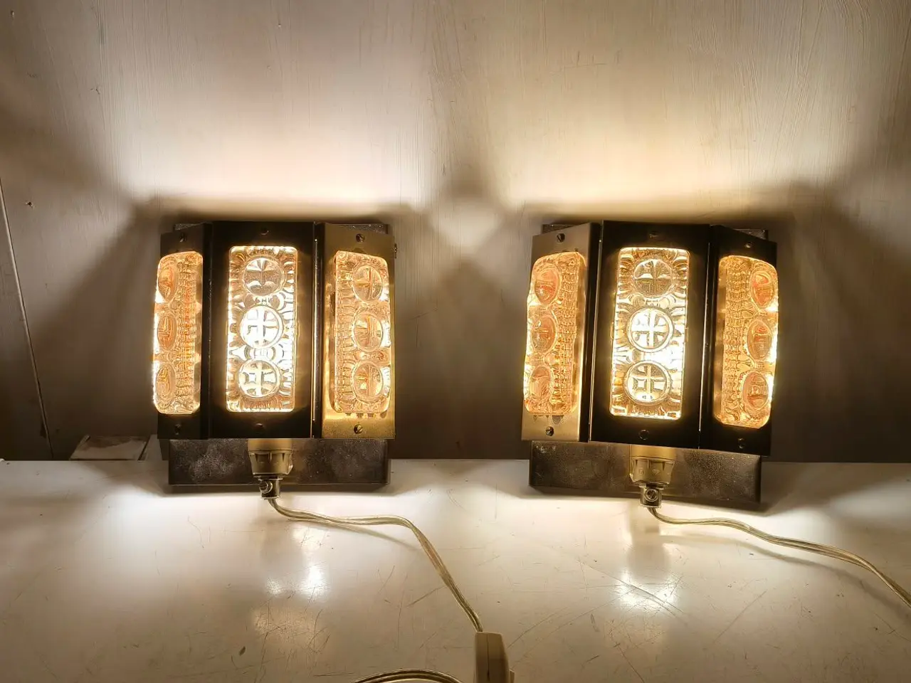 Billede 1 - 2 fed væglamper fra vitrika dansk design 