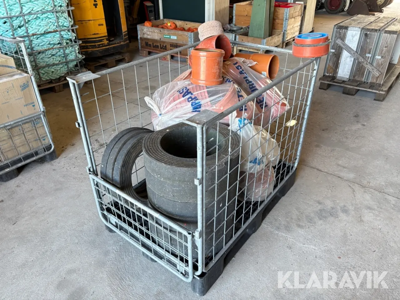 Billede 1 - Blandet parti kloakmaterialer - Ca. 45 stykker