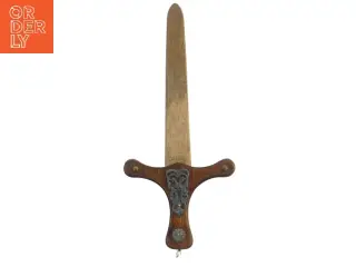 Træ Sværd fra ridderborg i Italien (str. 36x16,5 cm)