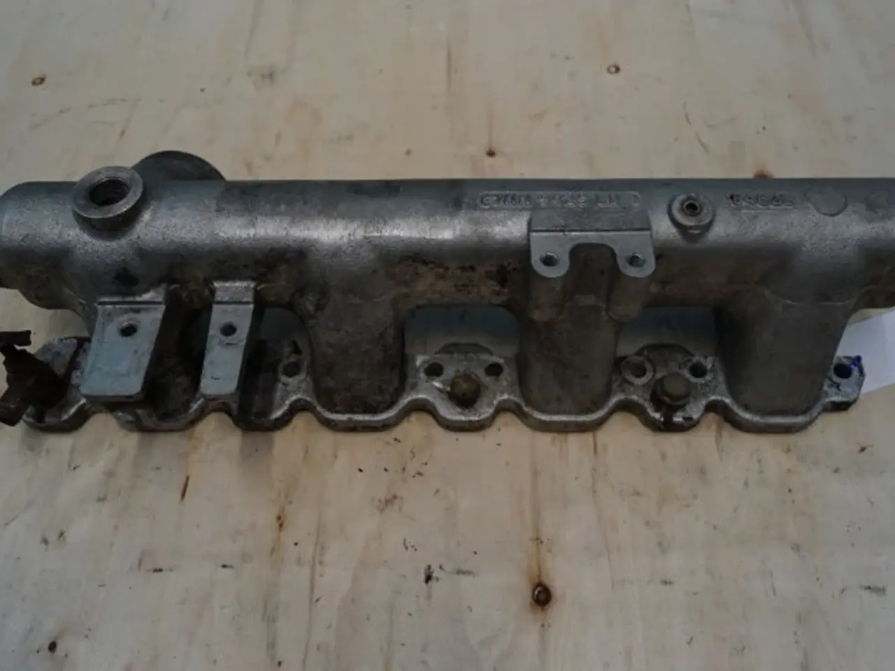 Billede 2 - Ford 7710 Manifold E7NN9425BB