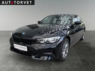 BMW 330e 2,0 Sport Line aut.