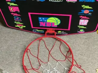 Basketball kurv til at hænge på en dør