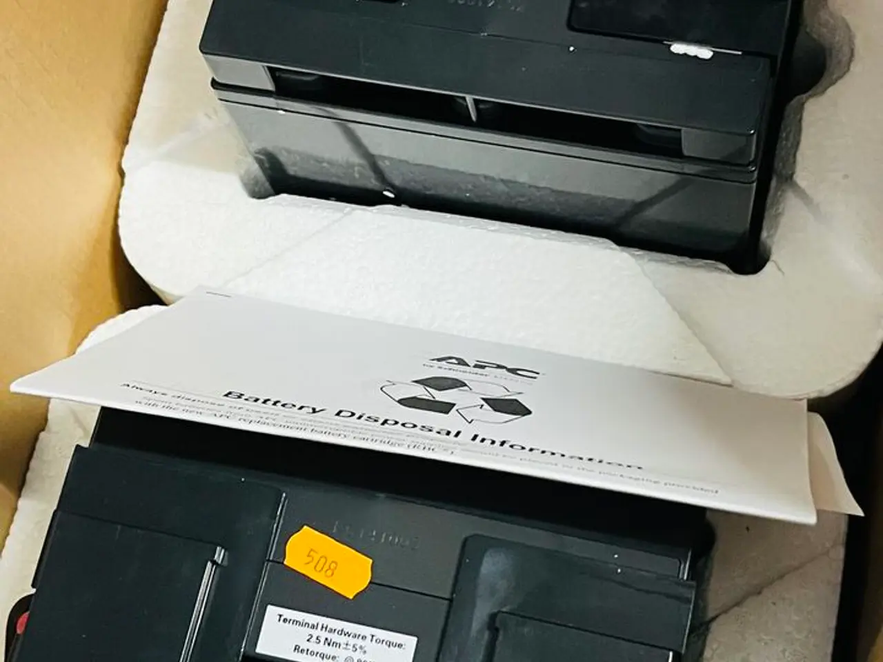 Billede 1 - Batterier APC SCHNEIDER Model: BN1250 LCD
