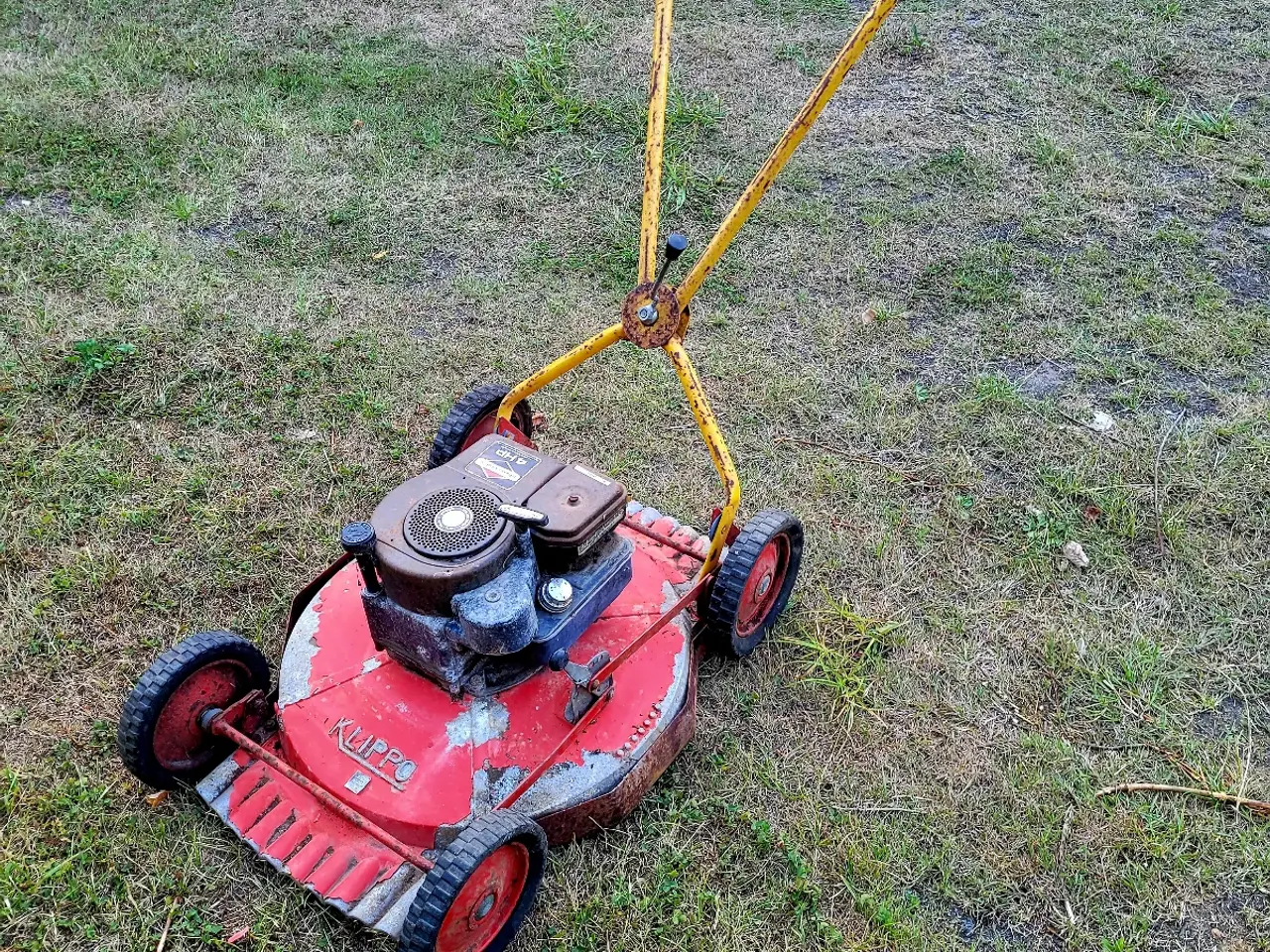 Billede 2 - Defekt Klippo plæneklipper