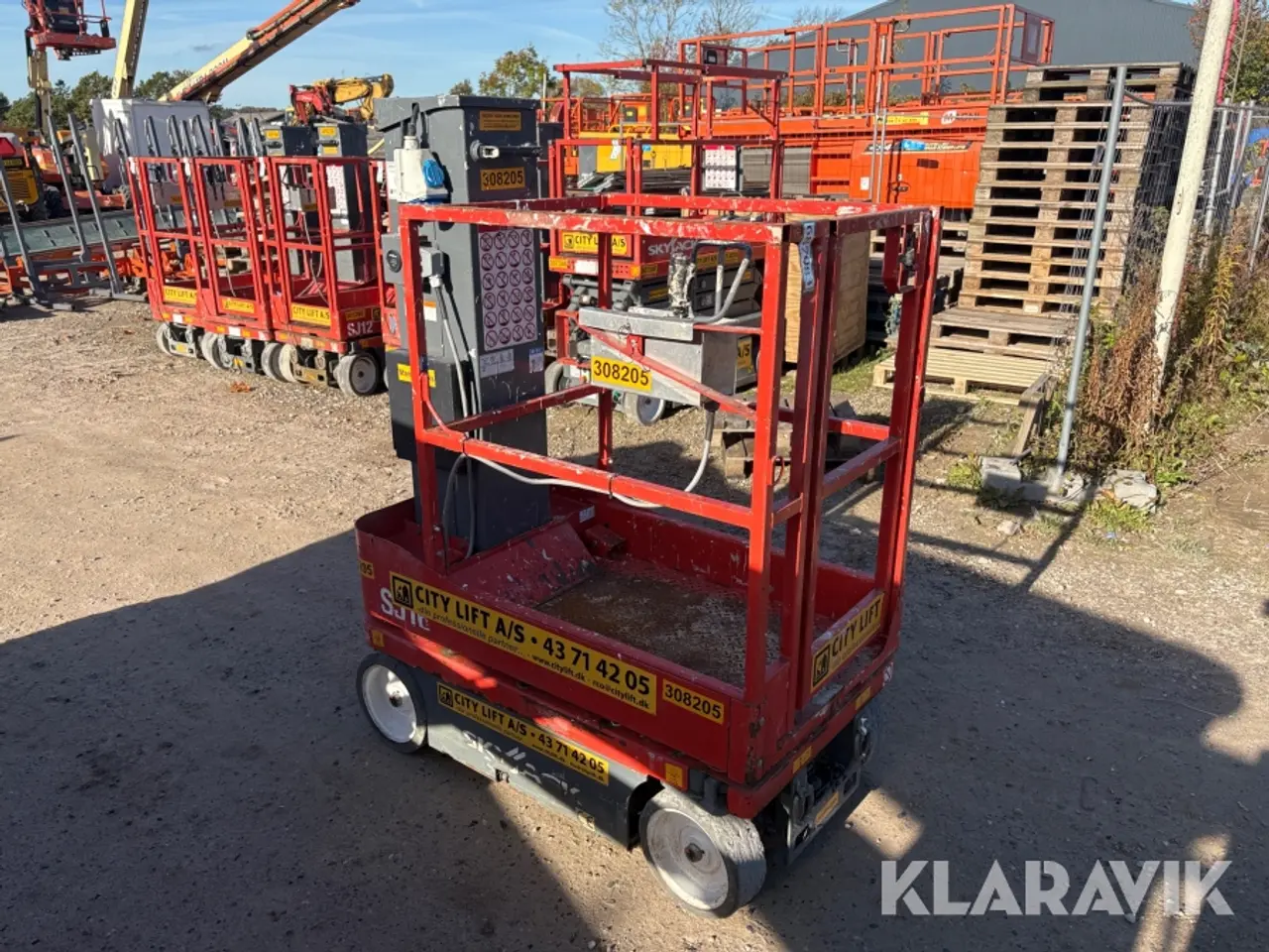 Billede 2 - Søjlelift SkyJack SJ16