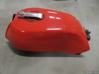 Tank