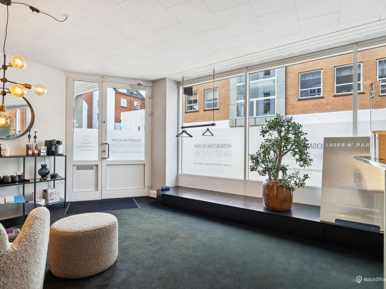 Billede 4 - Butik/klinik/kontor med store facadevinduer