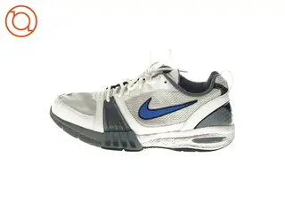 Sneakers fra Nike (str. 46)