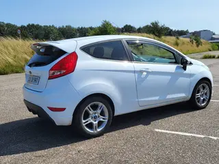 Ford fiesta sport 1.6