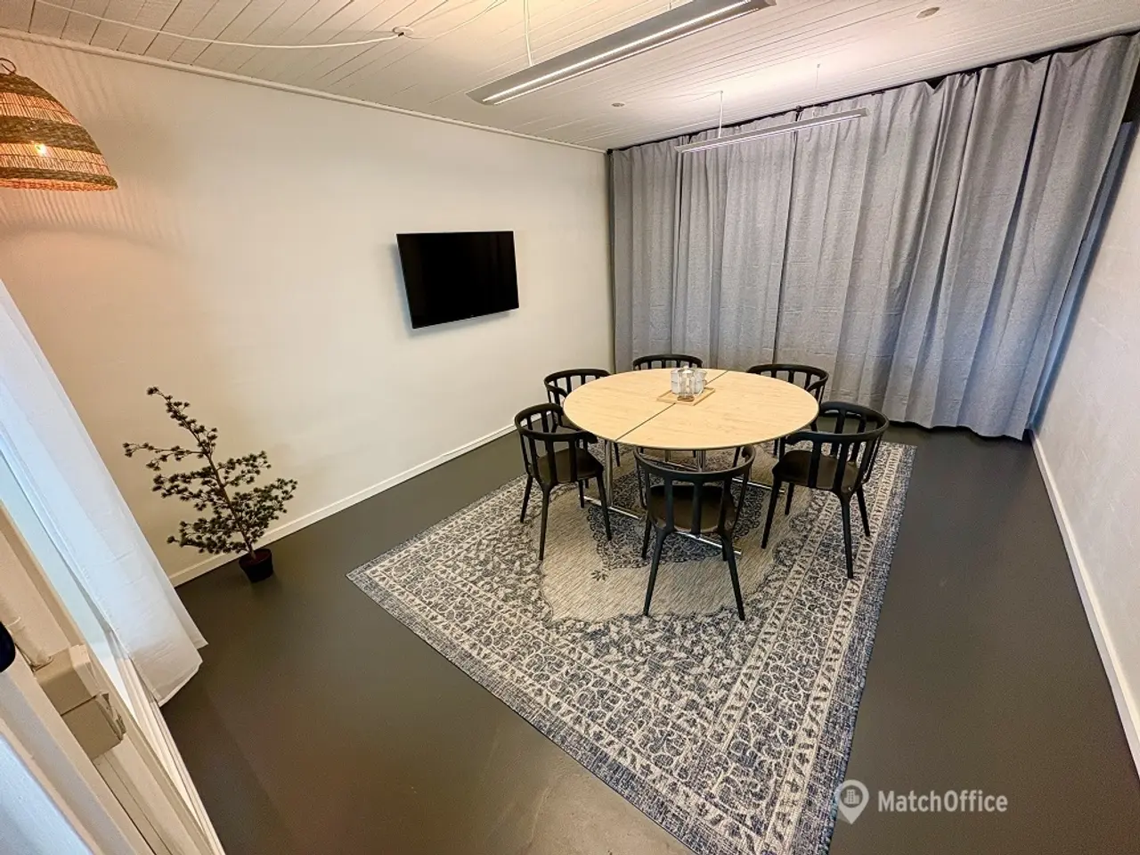 Billede 2 - 54 m2 lyst kontor med fælles faciliteter