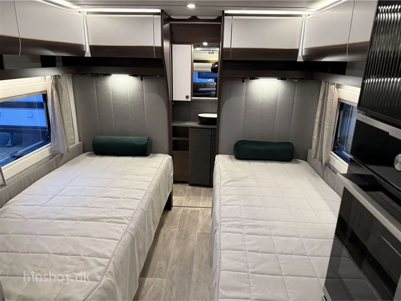Billede 14 - 2025 - Polar Chimera 730 BSL Polar Chimera den lækreste Vintervogn se den hos Hinshøj Caravan