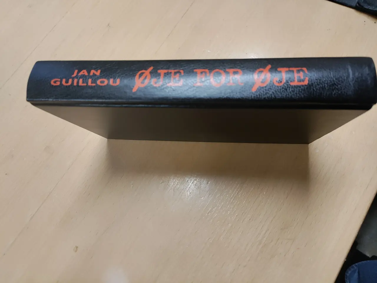 Billede 1 - Jan Guillou – ”Øje for øje”