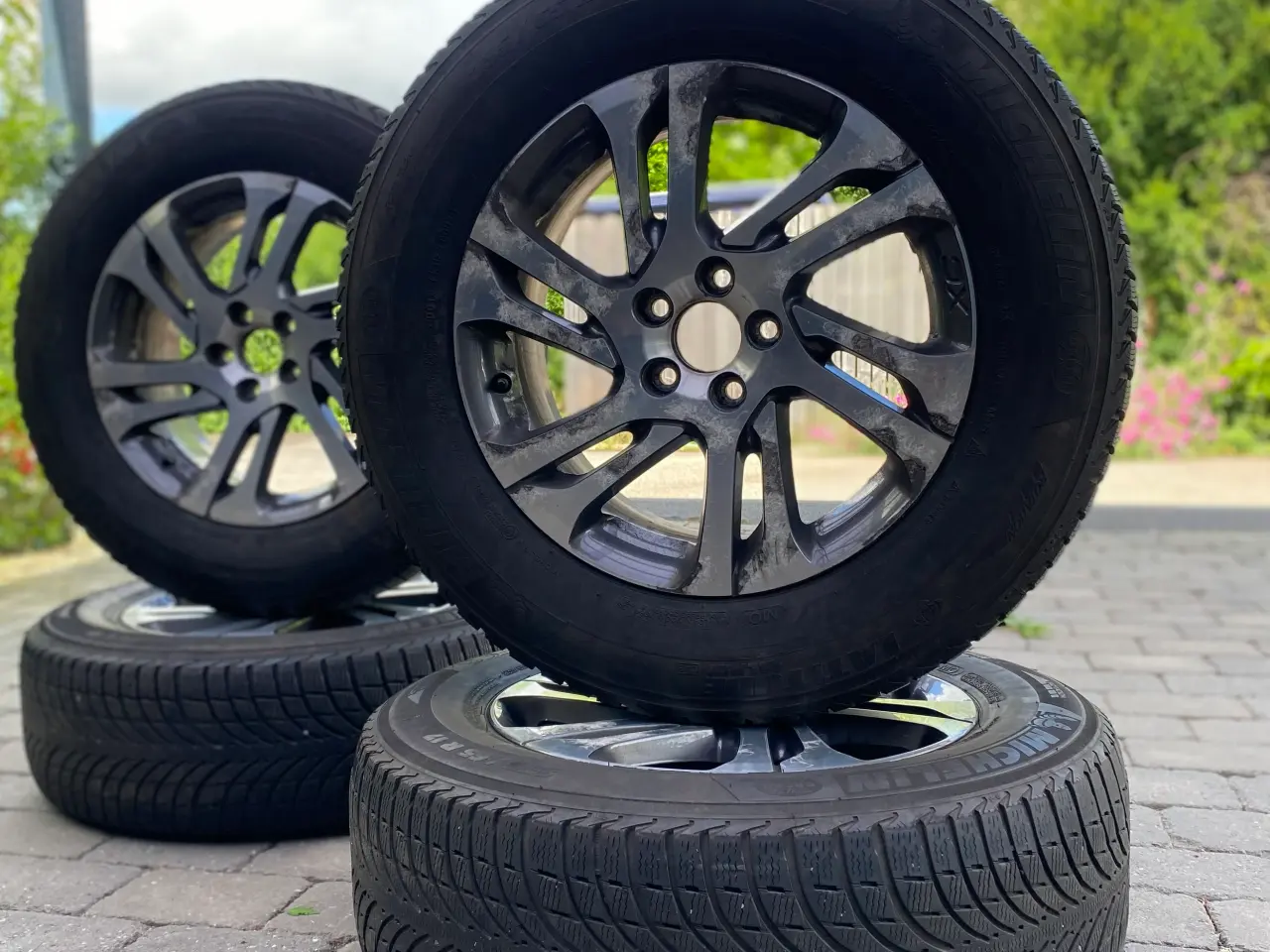 Billede 5 - Orginale Volvo hjul 17” med vinterdæk