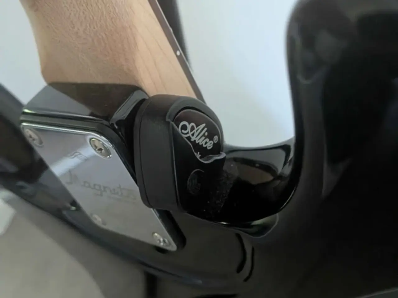 Billede 5 - Magneto US-1300 RC-B + Taske & plekterholder
