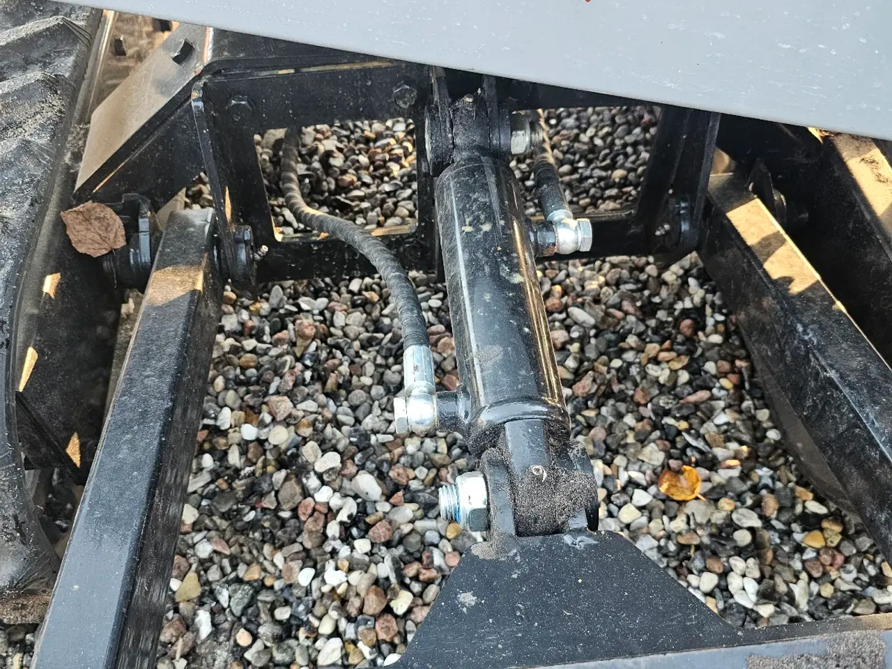 Billede 8 - 1,3 tons minigraver med diesel motor. Momsfri.