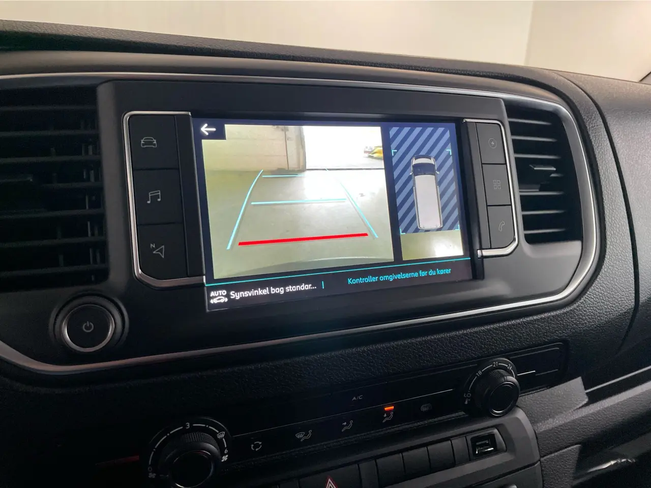 Billede 23 - Peugeot e-Expert 75 L2 Premium Van