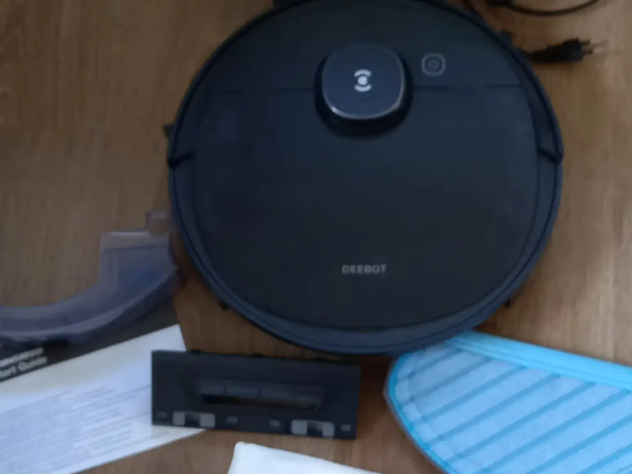 Billede 1 - Ecovacs robotstøvsuger sort