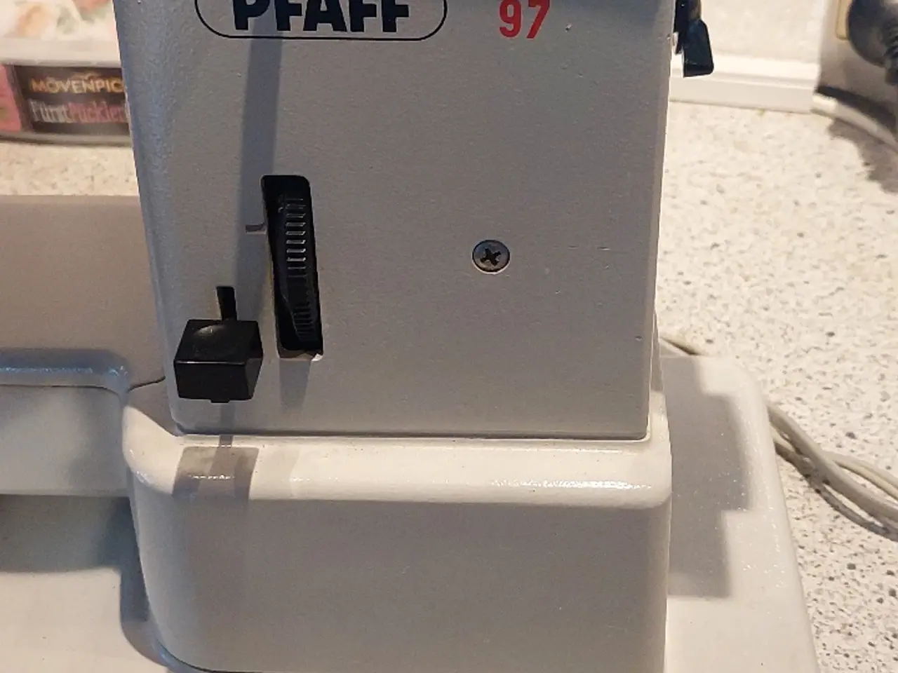 Billede 2 - PFAFF SYMASKINE MODEL 97 !