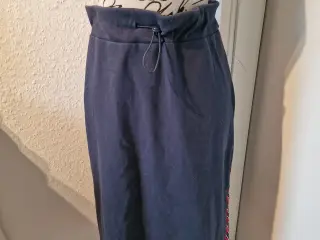 Nederdel