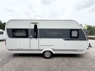 2015 - Hobby Excellent 495 UFe Franskseng-Mover-Telt