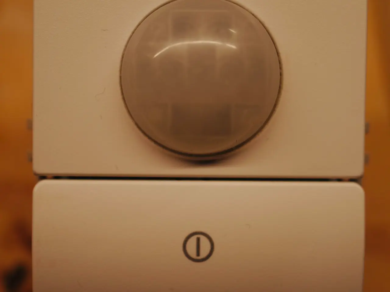 Billede 2 - LK Fuga PIR sensor med afbryder