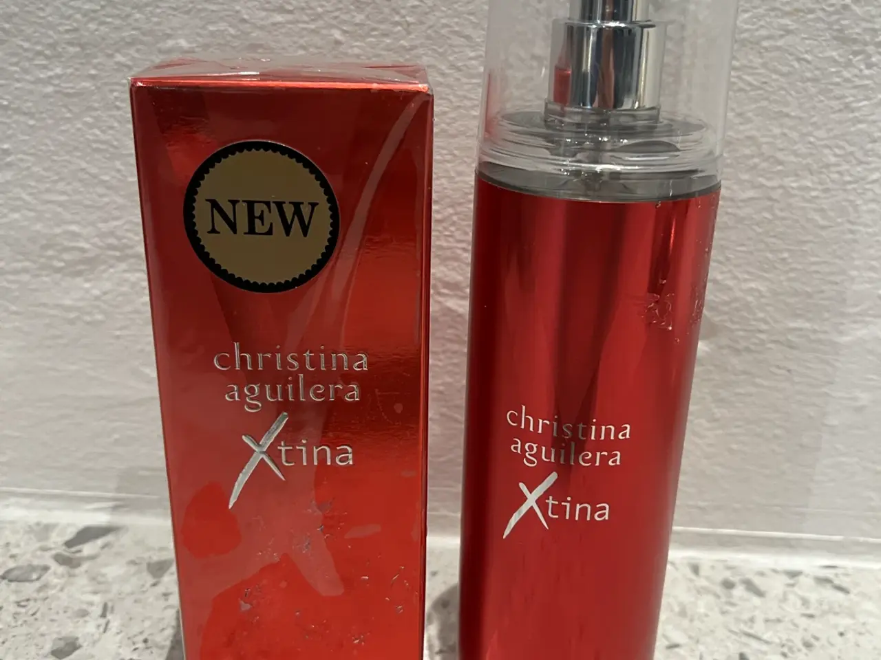 Billede 1 - 2 stk Christina Aguilera