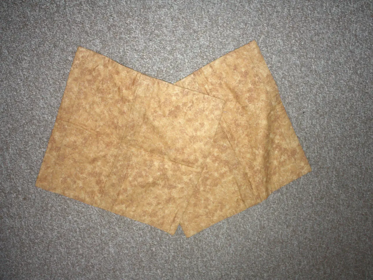 Billede 3 - Patchwork pudebetræk 38 cm x 38 cm 2 stk.